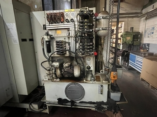 Lathe machine Magdeburg M 400 U2

-5